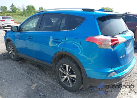 2018 Toyota Rav4 Xle z USA, uszkodzony, nr VIN JTMRFREV3JD248803